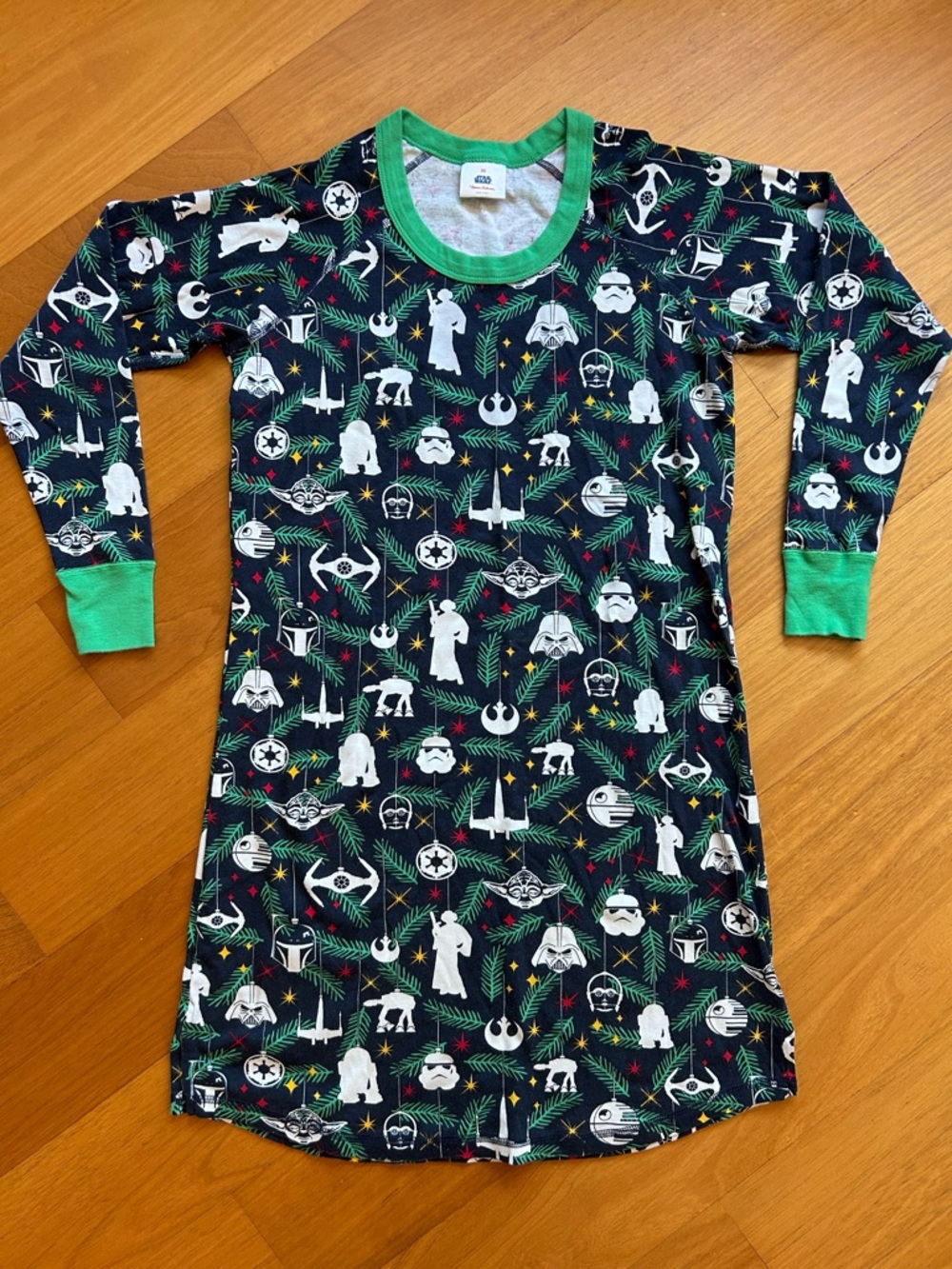 Hanna Andersson Black & Green Star Wars Holiday Nightgown Size XS